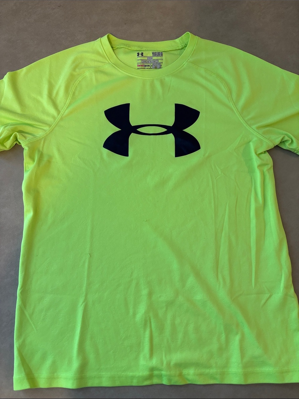 Under Armour Men’s Neon Yellow Short Sleeve Performance Tee with Black Logo
